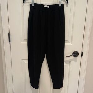 Baboon/Aritzia black cropped trousers with pockets